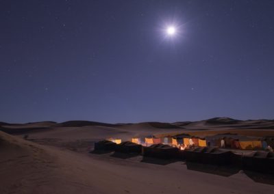 DEPUIS MARRAKECH: Circuit désert de 4 jours : Montagnes de l’Atlas – Dunes d’Erg Chigaga – Bivouacs au désert