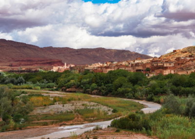 FRA OUARZAZATE: 3 dagers tur: Kasbaher-Rosedaler-Fjelljuv-Erg Chebbi sanddyner-Ørkencamp